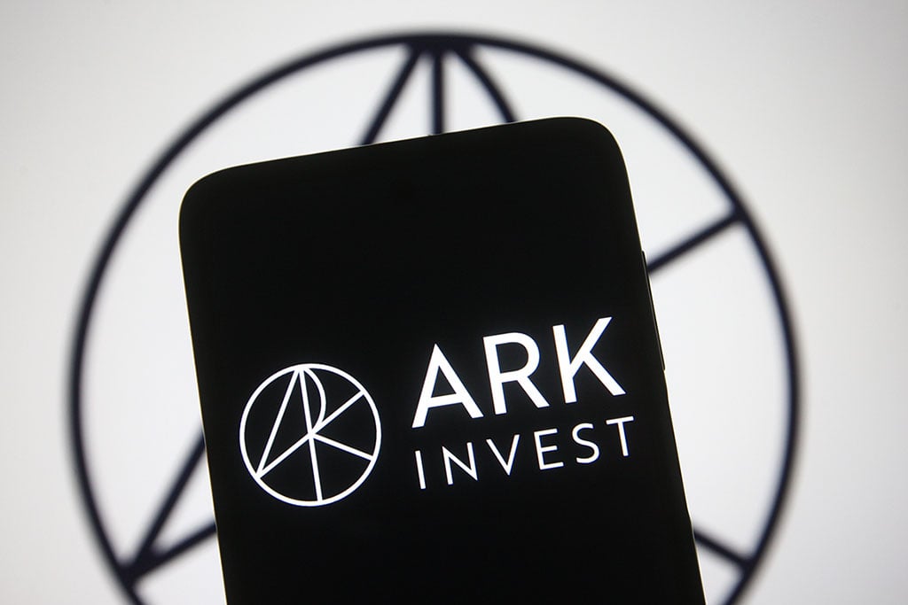 Cathie Wood’s Ark Invest Divests $15M Worth of Coinbase Stock