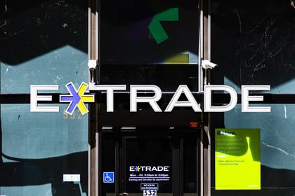 Full Review of E*Trade Commission Free Trading Platform