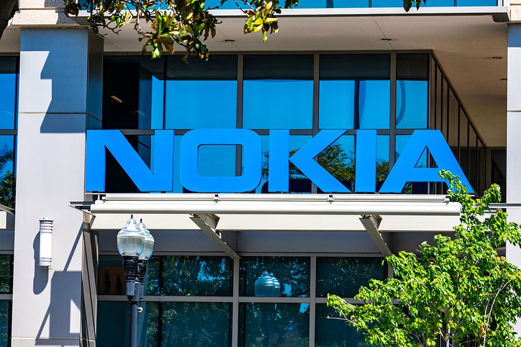 Nokia Announces 14,000 Job Cuts in Response to Q3 2023 Earnings Plunge