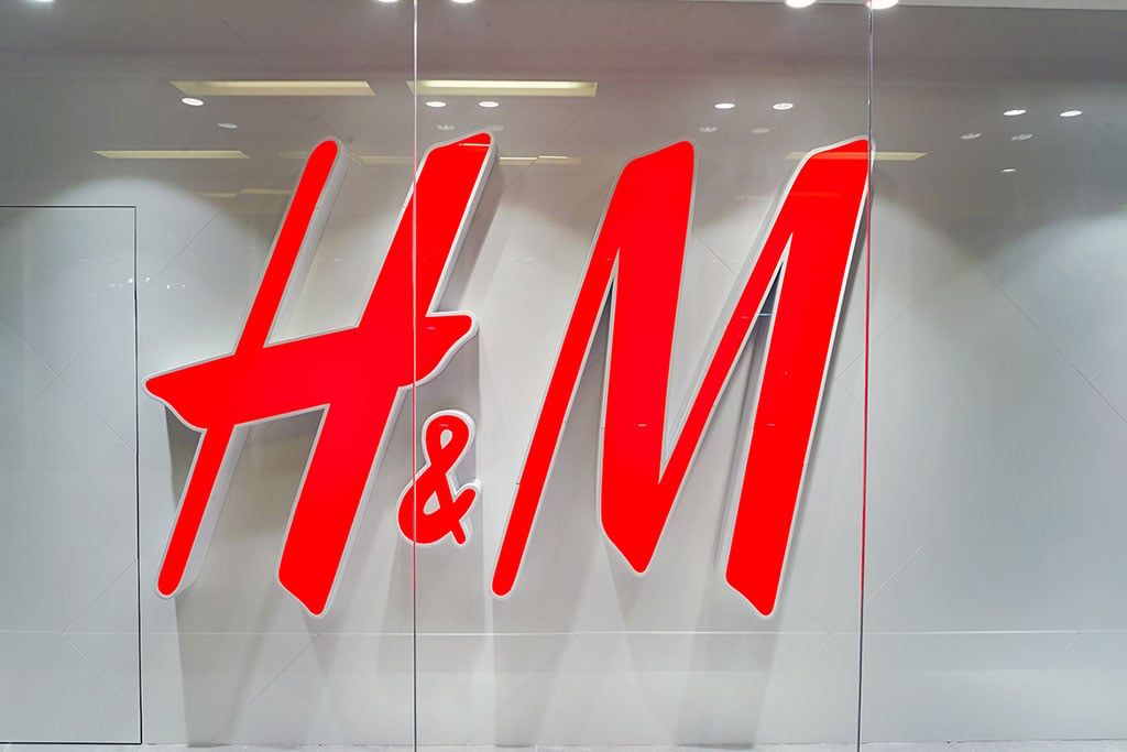 H&M Shares Soar 17%, Hits 16-Month High