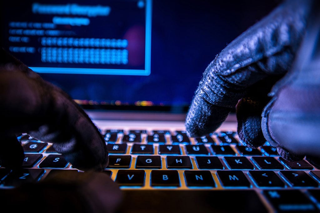 Crypto Thefts on Coinbase’s Base Chain Rose by 145% in April
