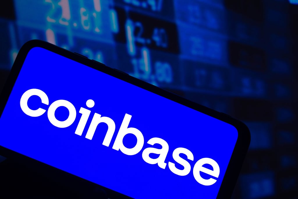 Coinbase and MicroStrategy Stock Jump Almost 9% amid Bitcoin Rally