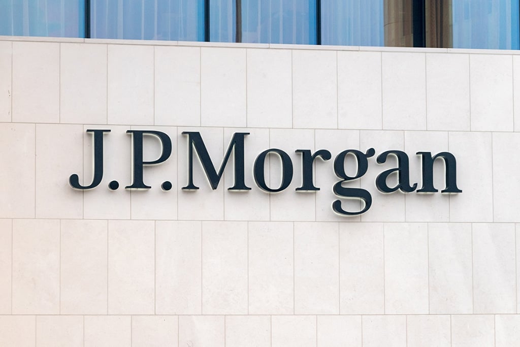 JPMorgan Hikes 2023 Key Revenue Target to $84B Following Its First Republic Acquisition