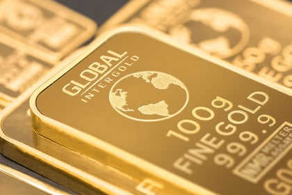 How to Invest in Gold: Beginner’s Guide