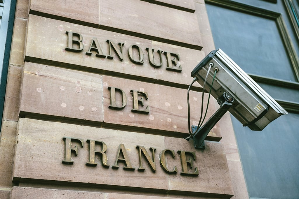 French Central Bank Puts Its Suggestions for DeFi Regulation