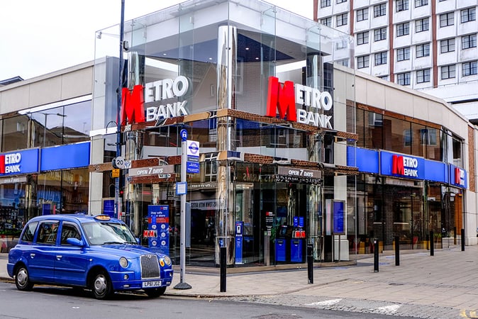 Metro Financial institution Stocks Slumps 29%, Triggers Double Suspension on LSE