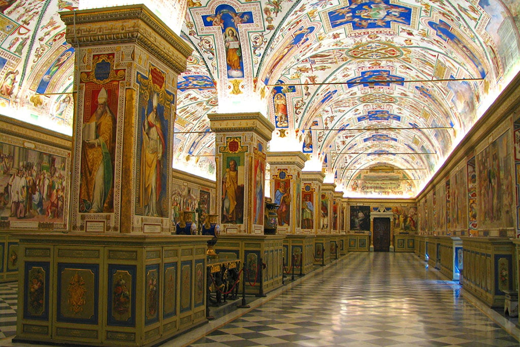 Vatican Library to Reward Supporters and Donors with NFTs in New Experimental Project
