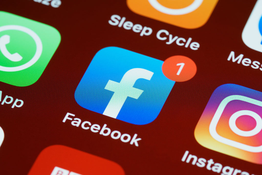 Meta Mulls Charging EU Users for Ad-Free Instagram and Facebook Experience
