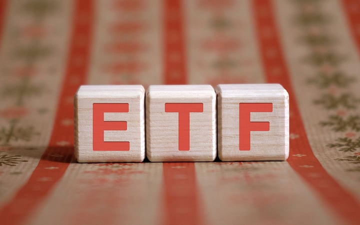 Nine Bitcoin ETFs Combined Clock $2B Daily Trading Volume, Inflows at ...