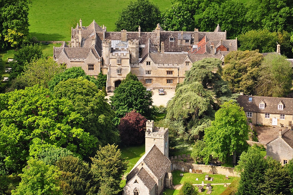 Oxford Mansion Linked to FTX Charity Lists for £15M