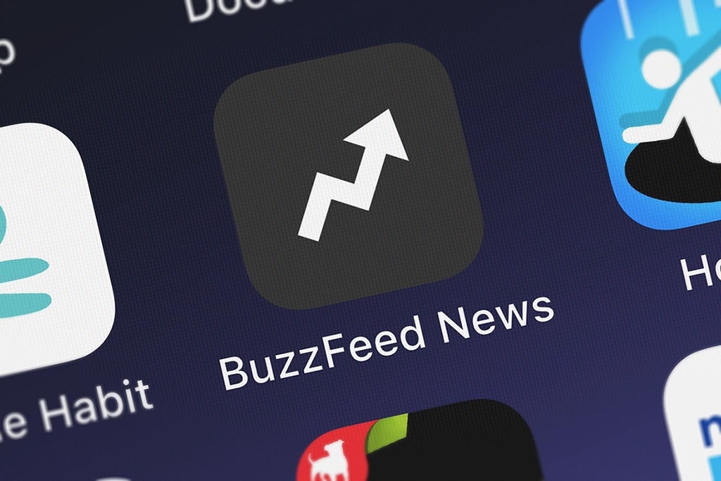 BuzzFeed to Shut Down Its News Unit and Lay off 15% of Staff