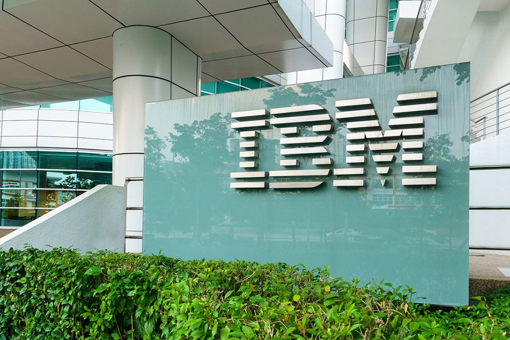 IBM Beats Estimates for Its Q3 2023 Revenue, Stock Jumps 1%