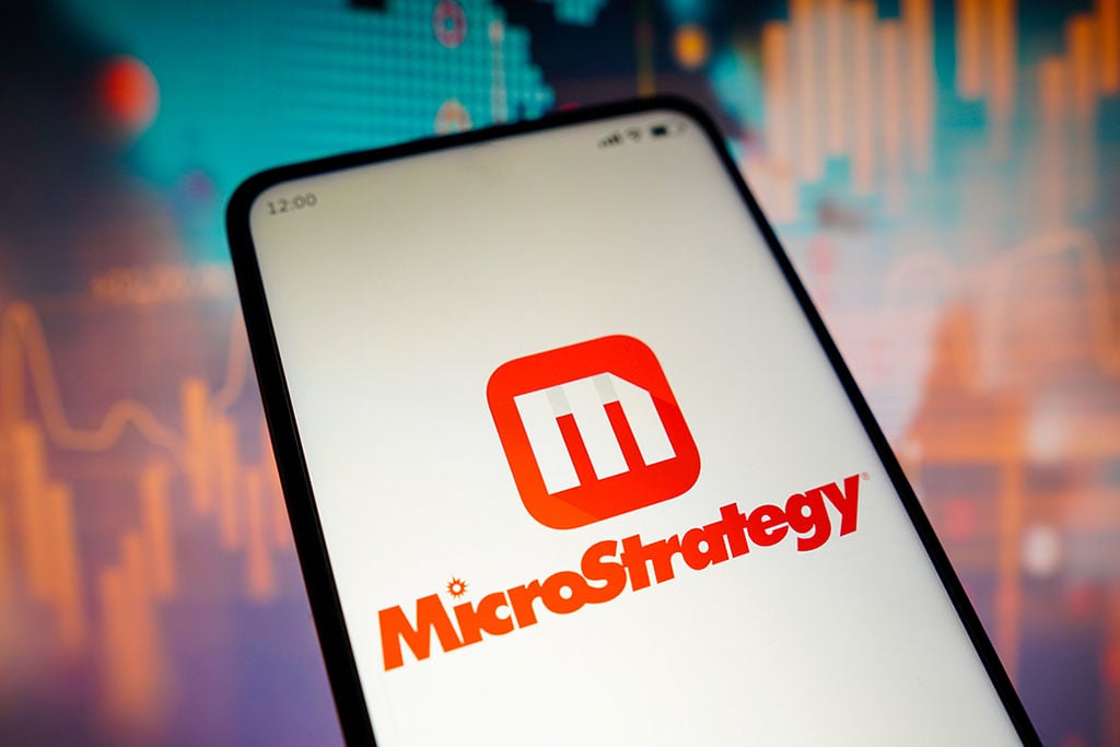 Bitcoin Holder MicroStrategy Faces Nearly $7B in Short Positions