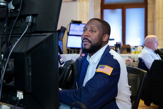 Stock Market Surges on Inflation Optimism: Wall Street Celebrates