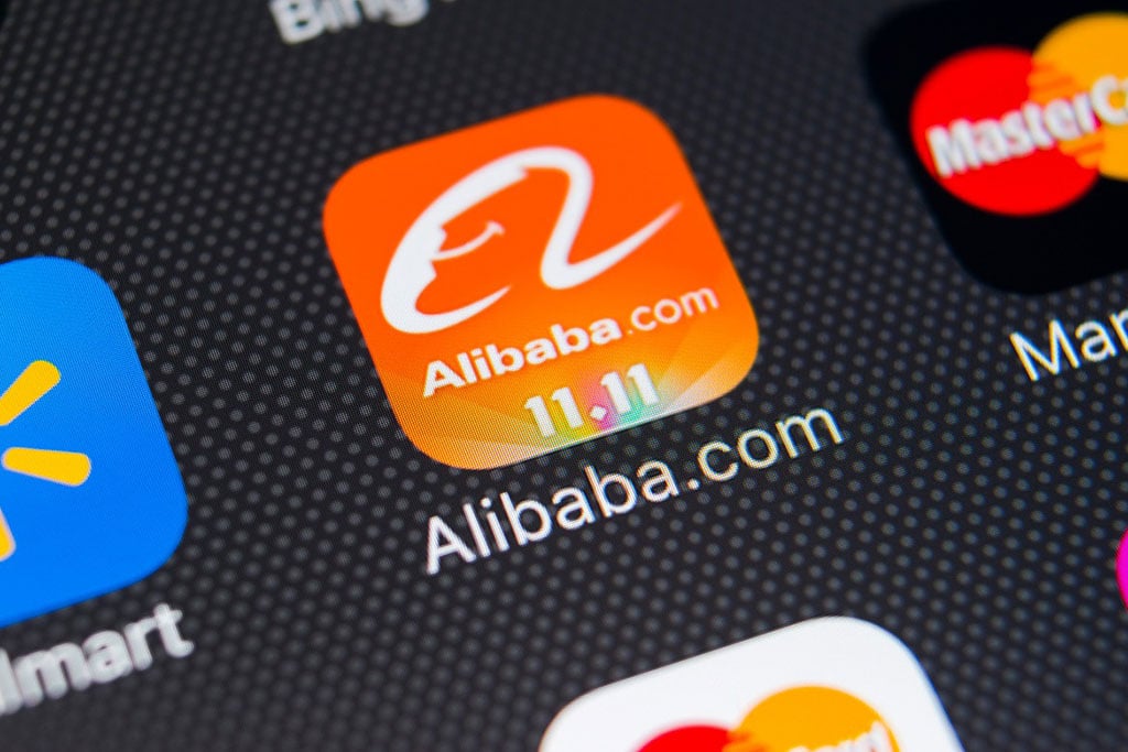 Alibaba Shares Up 3% as Ant Group’s Investigation Closing Soon
