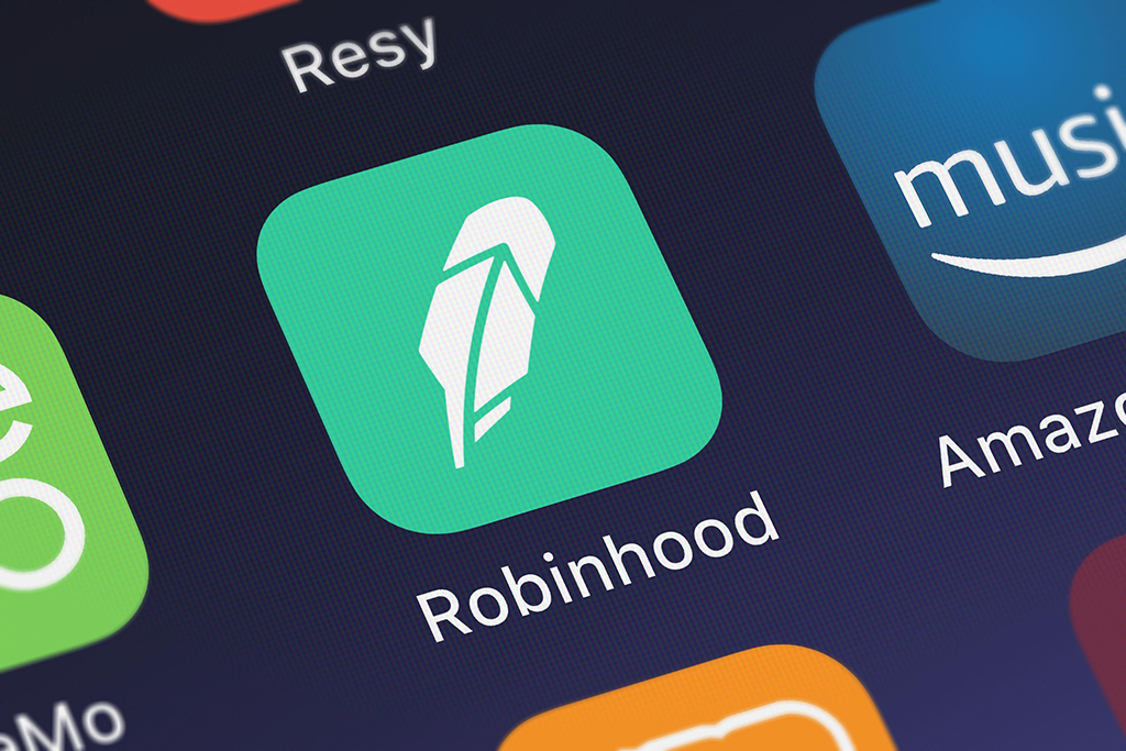 Robinhood Replaces Its Cash Management Product With a New Cash Card -  Fintech News America