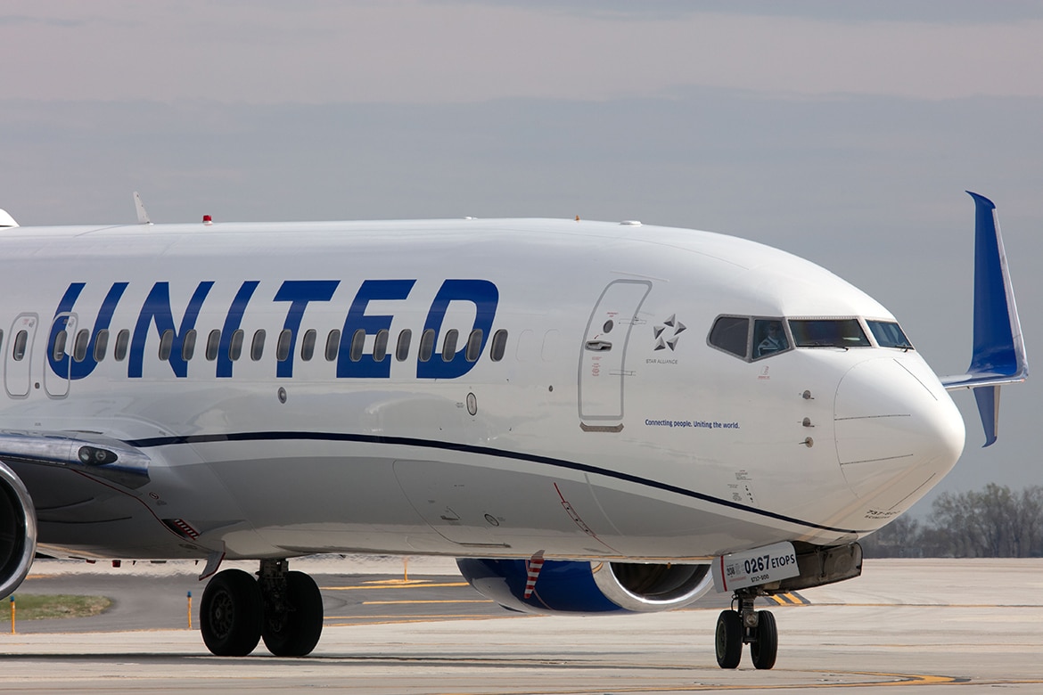 UAL Shares Up 2, United Airlines Reports Net Loss in Q1 2023 but