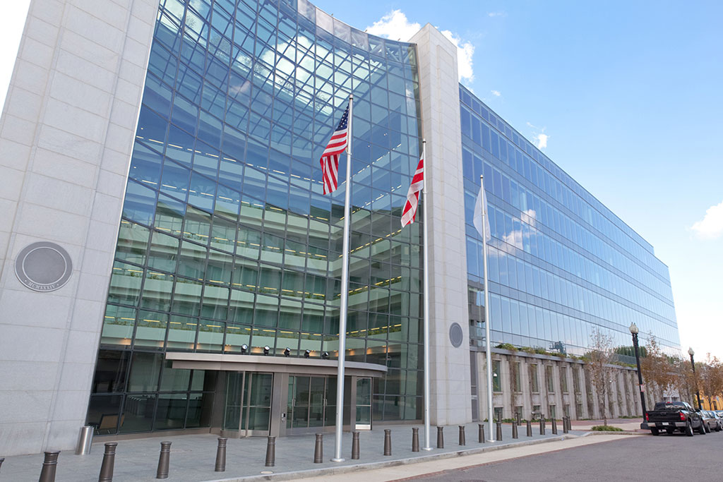 SEC Eases Crypto Reporting Requirements for Banks and Brokerages