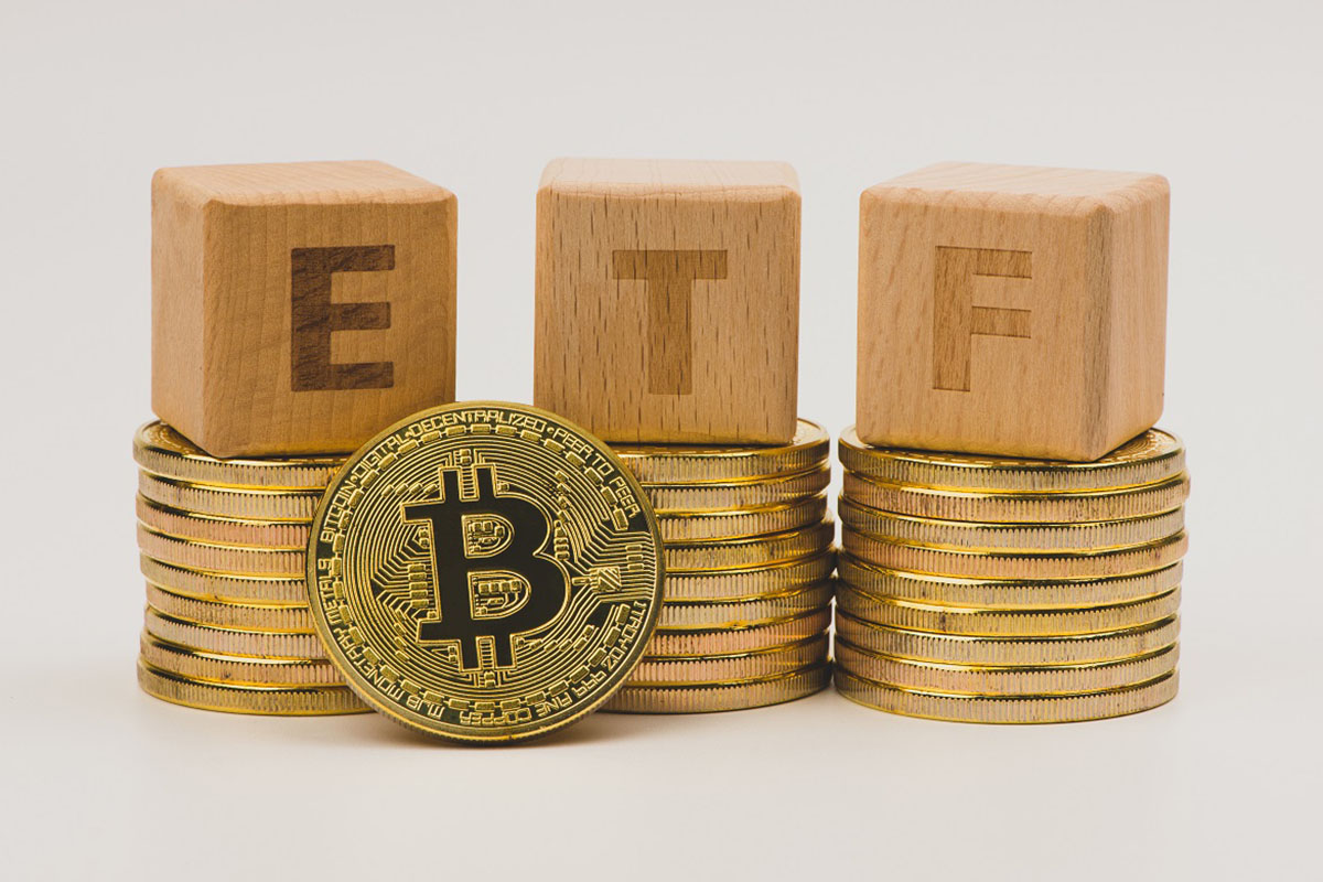 US Spot Bitcoin ETFs Surpass $750B in Trading Volume